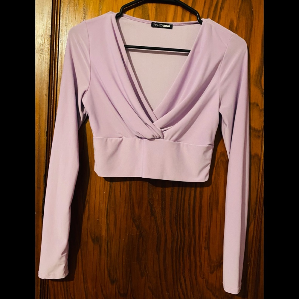NWOT Lavender Crop Size Small….perfect for Day or Night